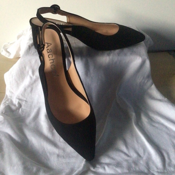 Aachcol Chunky Heel Black Sling Back Pump Size 9/40 - Picture 1 of 7